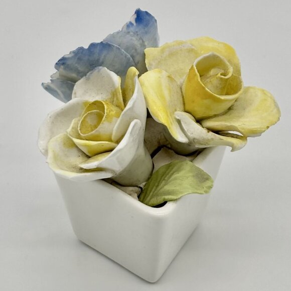 Vintage Sandford Fine Bone China, Small Flower Bouquet, Blue Yellow White Marked - Picture 2 of 7